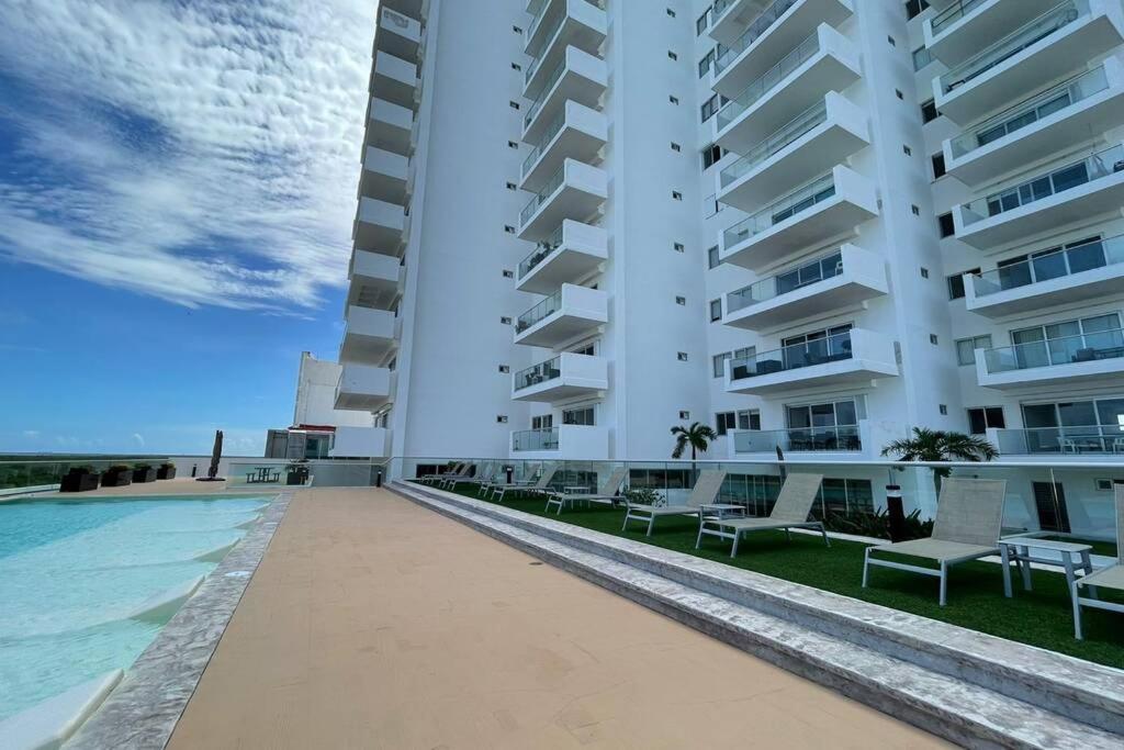 Malecon Americas By Andiani Travel Cancún Kültér fotó